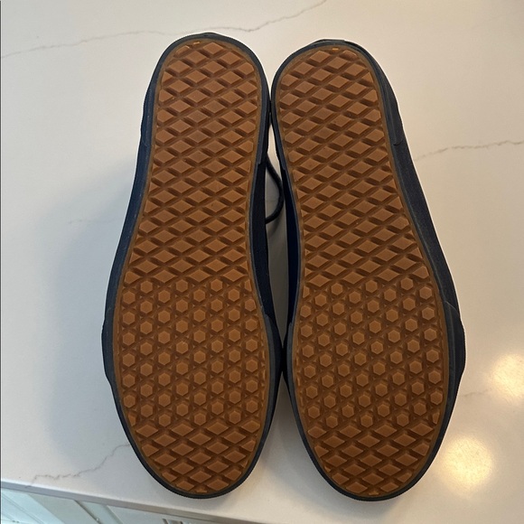 Vans Navy High-Top MTE Sneakers - Picture 7 of 7